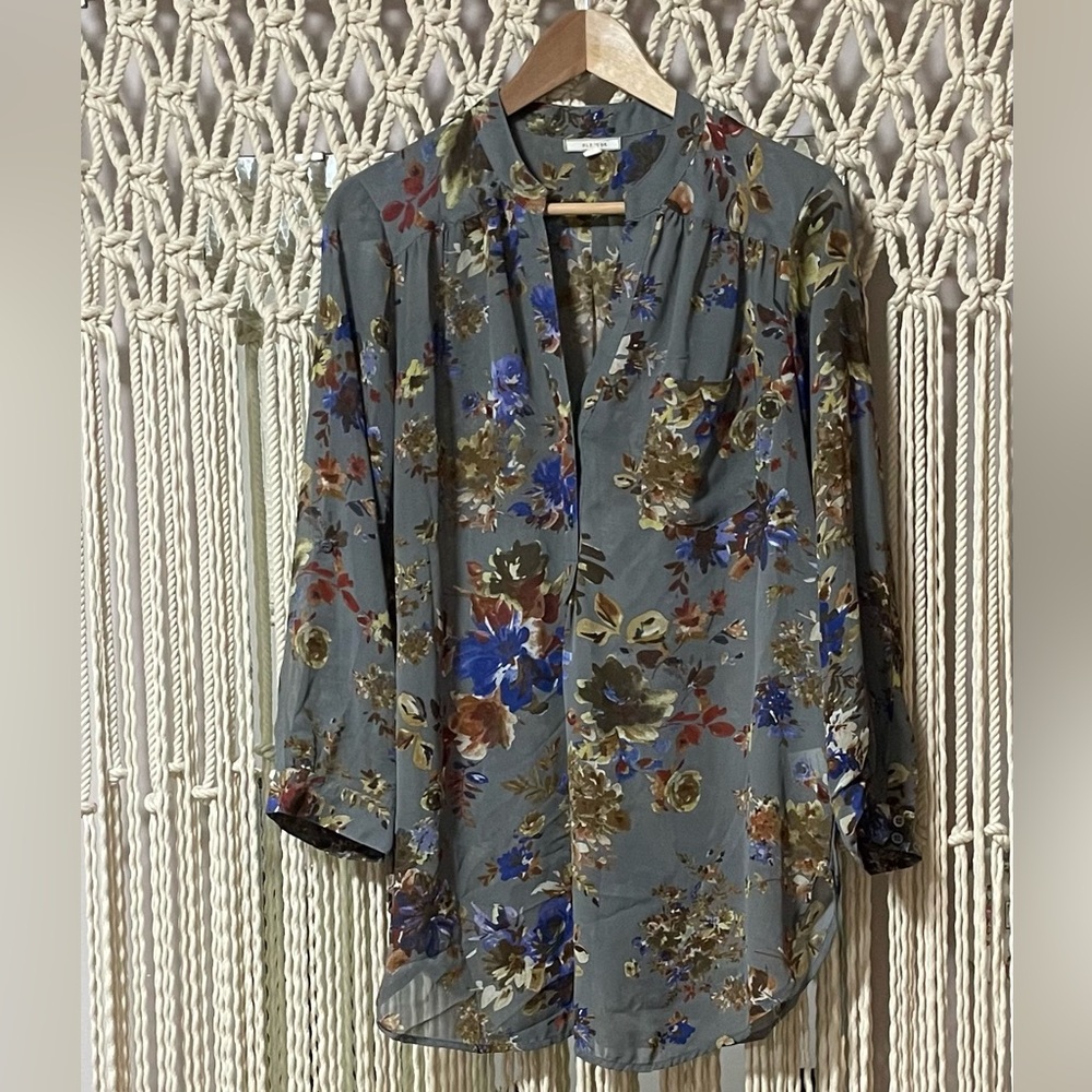 Pleione Blouse